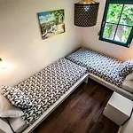 Entire House In The Center Of - Free Parking - Dragon Garden Pavilion *
