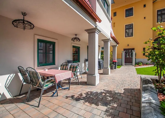 Entire House In The Center Of - Free Parking - Dragon Garden Pavilion Lublaň