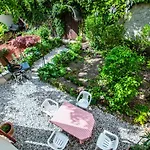 Entire House In The Center Of - Free Parking - Dragon Garden Pavilion * Любляна