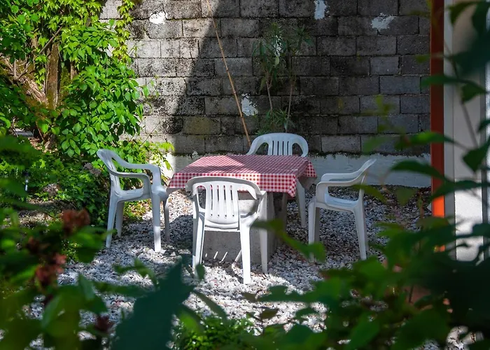 ホームステイ Entire House In The Center Of - Free Parking - Dragon Garden Pavilion *